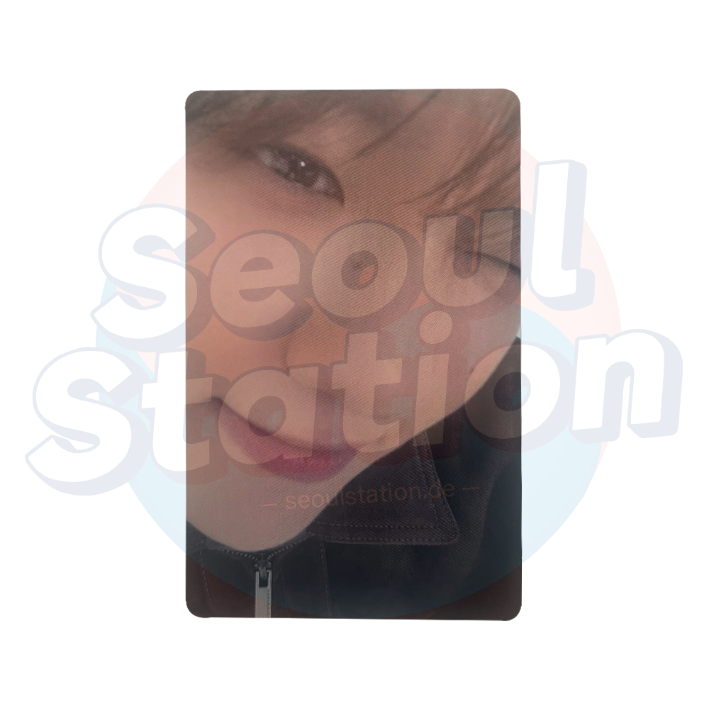 BAEKHYUN - 5th Mini Album 'ESSENCE OF REVERIE' - Weverse Photo Card Wink