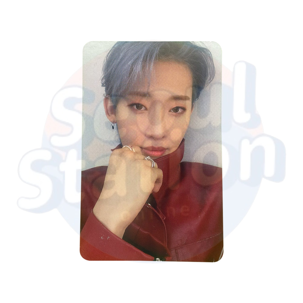 OnlyOneOf - Yoojung - seOul cOllectiOn 1st Concert - Trading Photo Card 3