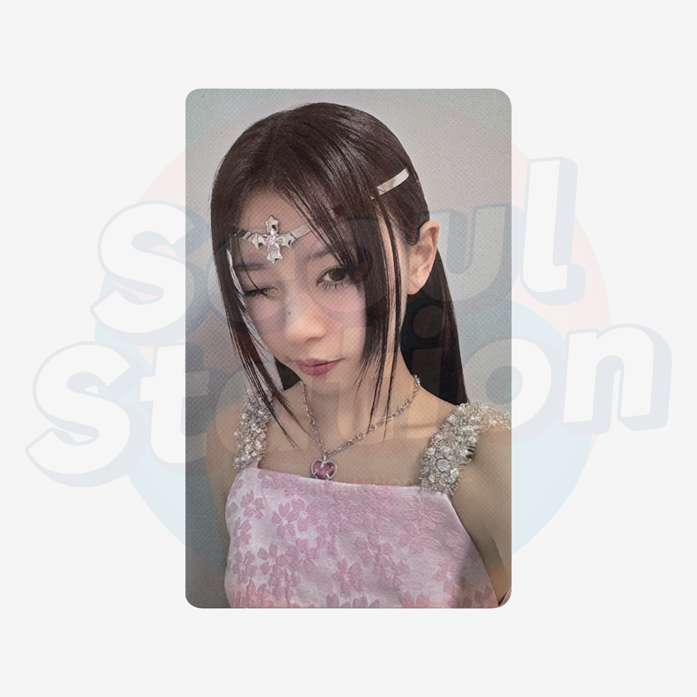 ILLIT - 3rd Mini Album 'BOMB' - WEVERSE Photocard moka