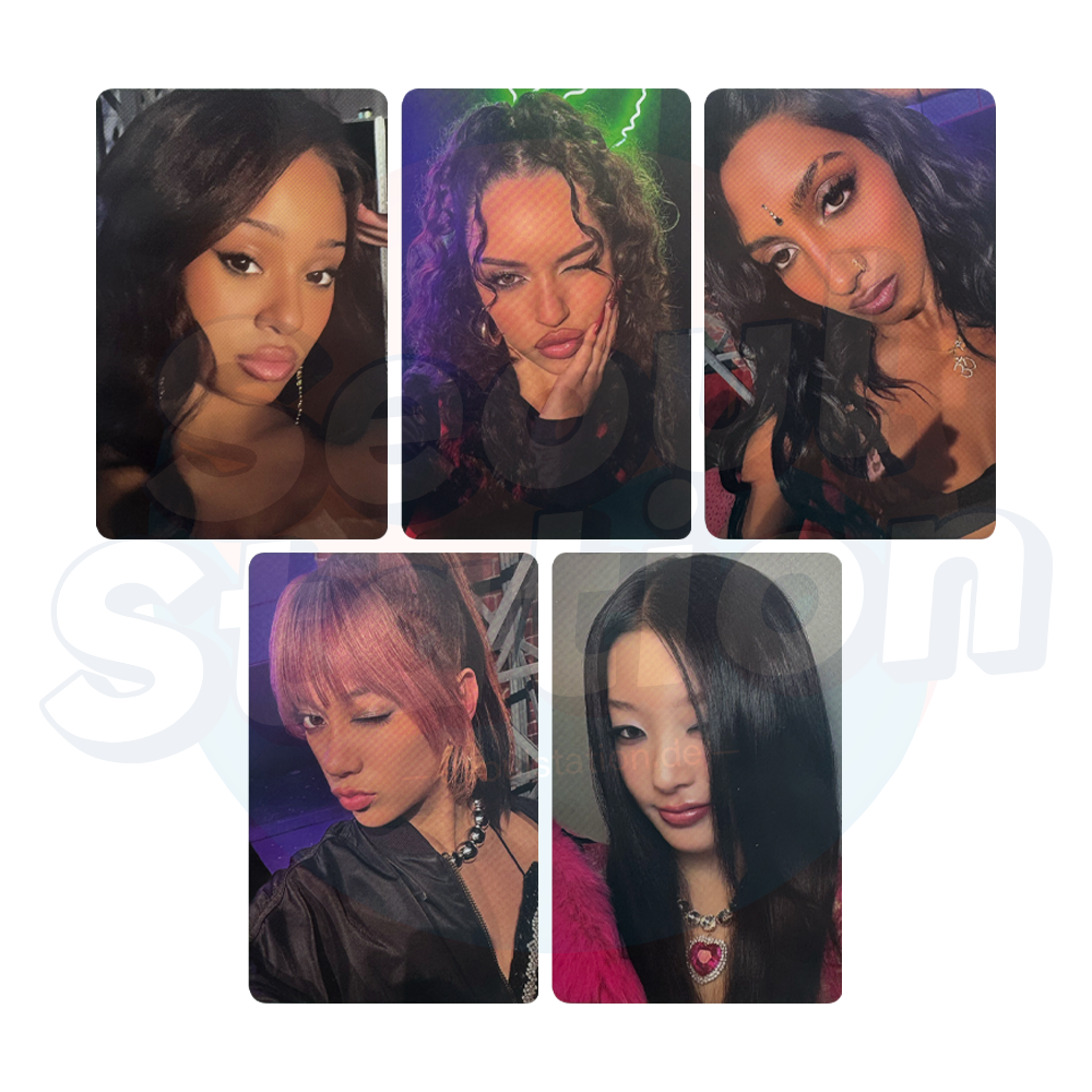 KATSEYE - 2nd EP 'BEAUTIFUL CHAOS' - Random Trading Card - SET B (Yellow) party ver.