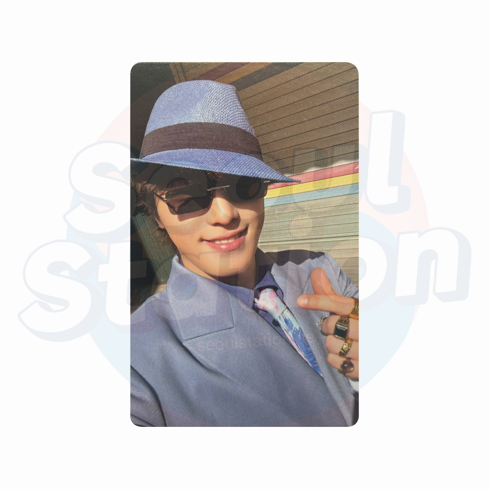 PICHEOLIN (DINO OF SEVENTEEN) - 1st Mini Album '吉BOARD (Gilboard)' - MAGAZINE Ver. - WEVERSE Selfie Photocard - SET B seoulstation.de finger heart