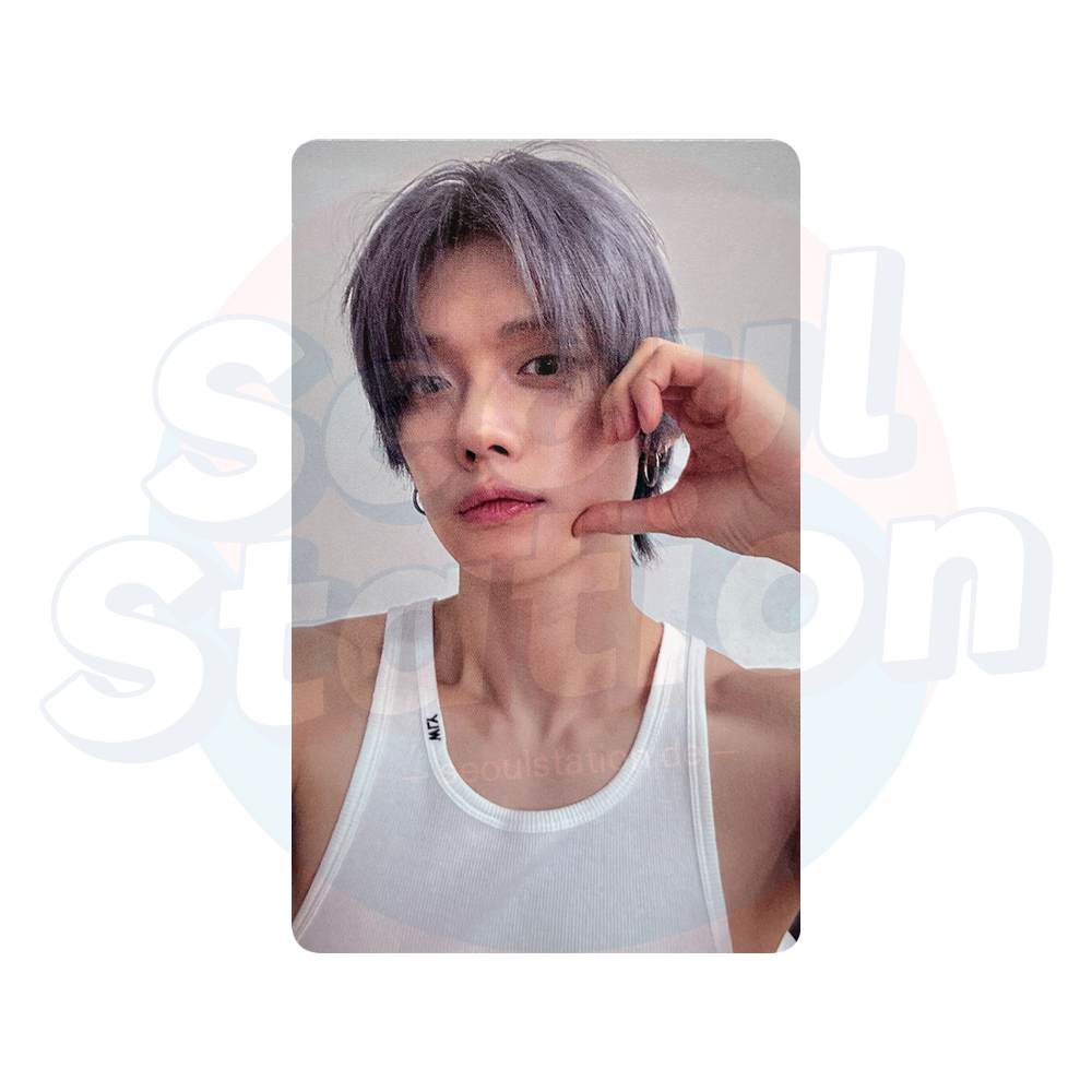 YEONJUN - 'NO LABELS : PART 01' - WEVERSE Shop Lucky Draw Photocard tanktop