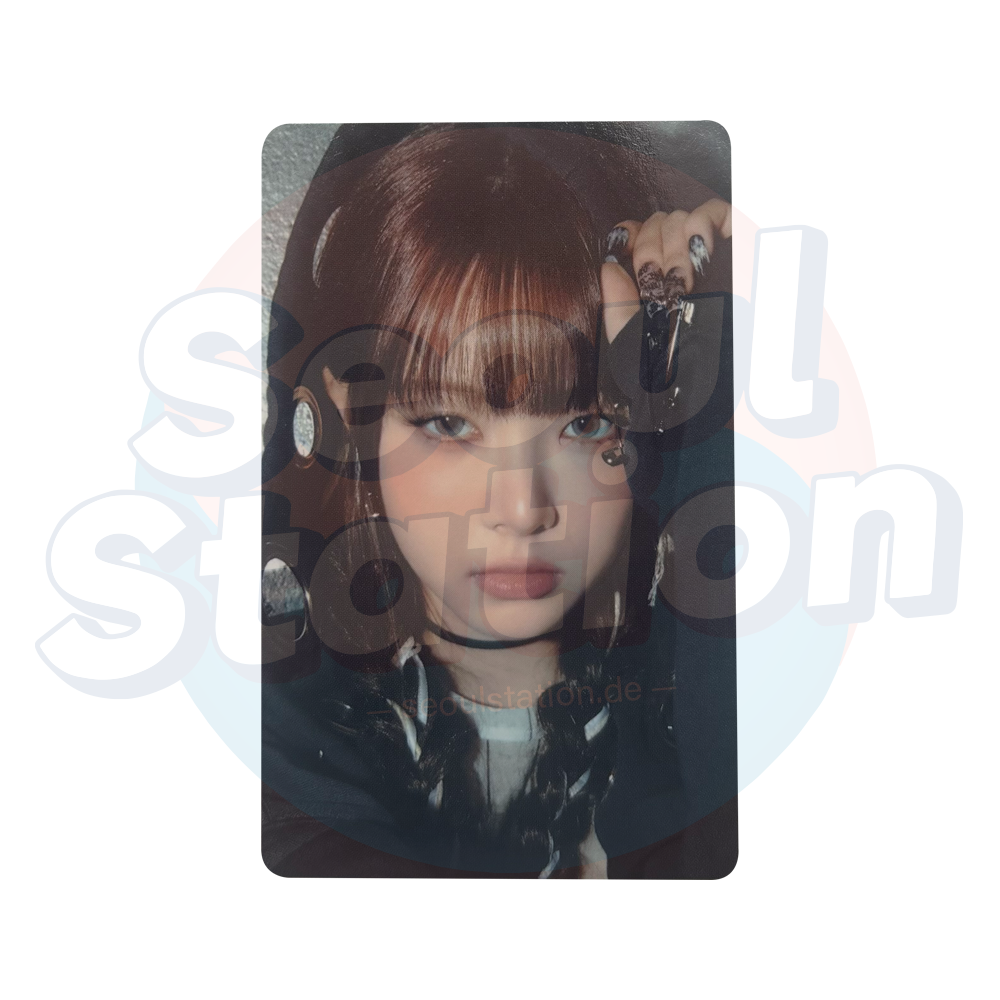 LE SSERAFIM - Japan 4th Single 'DIFFERENT' - WEVERSE Photocard Eunchae