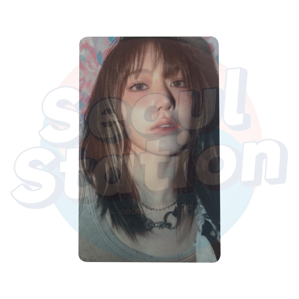 LE SSERAFIM - Japan 4th Single 'DIFFERENT' - WEVERSE Photocard Sakura