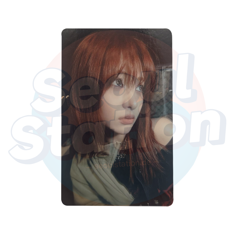 LE SSERAFIM - Japan 4th Single 'DIFFERENT' - WEVERSE Photocard Yunjin
