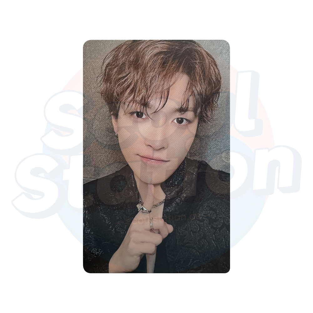 ATEEZ - 2025 World Tour 'IN YOUR FANTASY' In Incheon - Card - SET B hongjoong