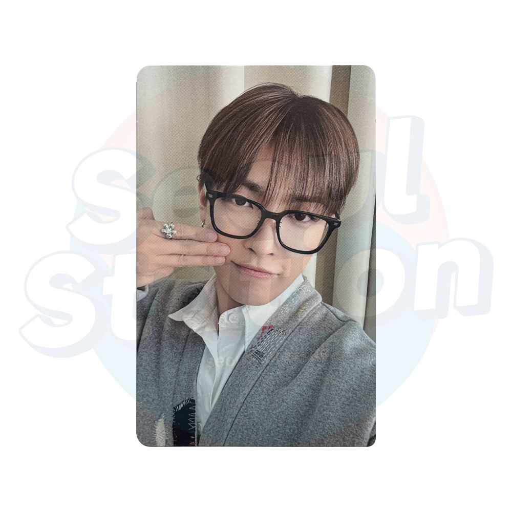ATEEZ - 2025 World Tour 'IN YOUR FANTASY' In Incheon - Trading Card - SET A hongjoong