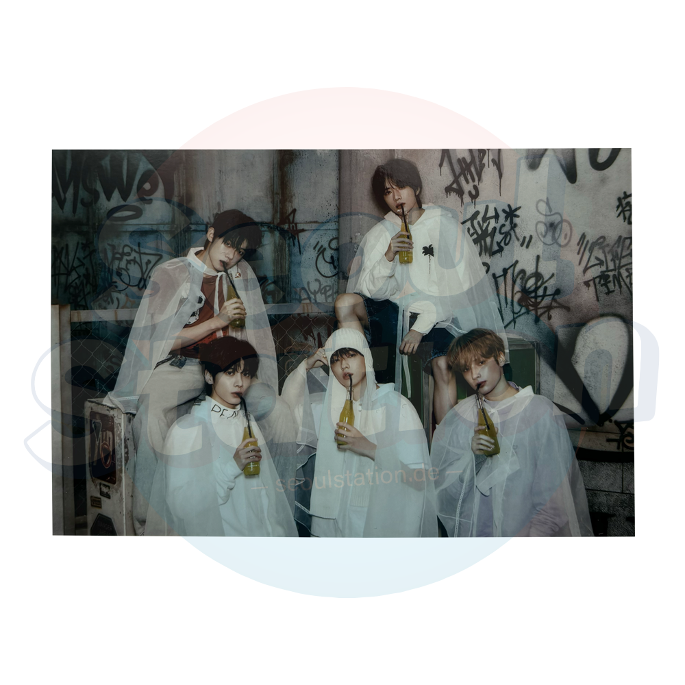 TXT - Japan 4th Album 'CHIKAI' - WEVERSE Group Photo