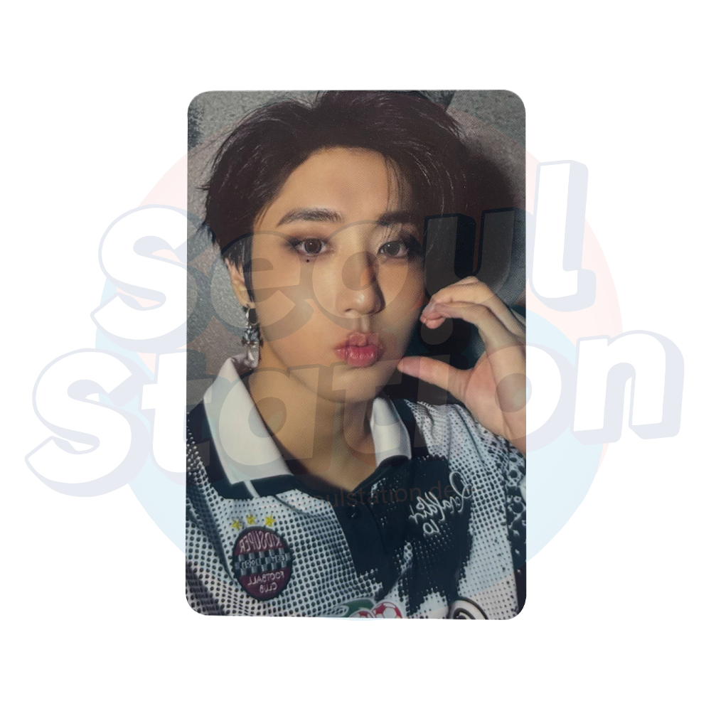 STRAY KIDS - KARMA - ACCORDION Album Ver. - Photocard (Karma Ver.) Han