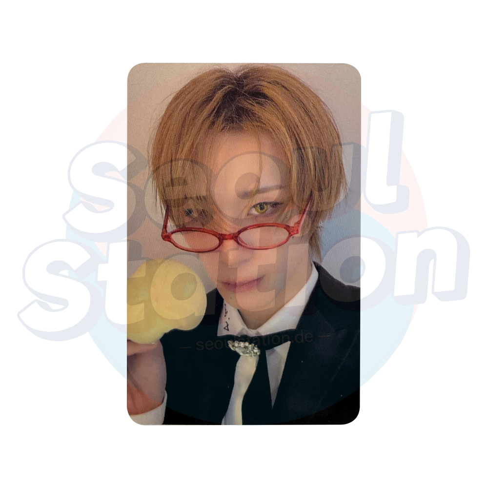 XLOV - 2nd Mini Album 'I, GOD' - APPLE MUSIC POB Photocard - RED GLASSES Ver.