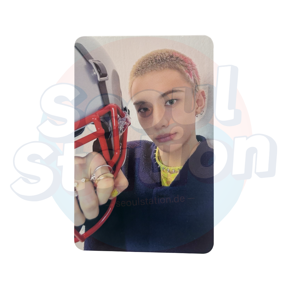 STRAY KIDS - KARMA - SKZOO Album Ver. - Photocard (Selfie Ver.) Hyunjin Helmet