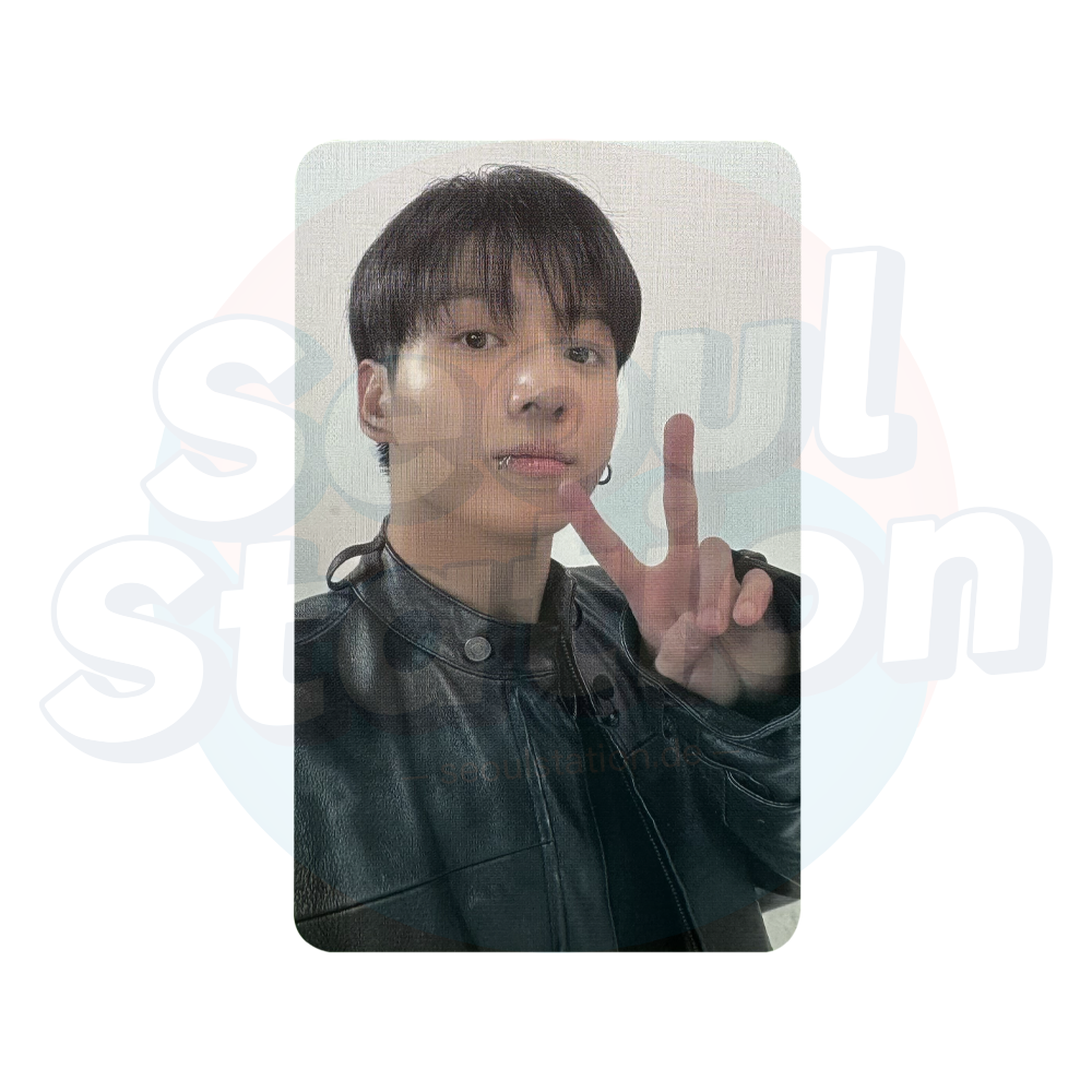 JUNG KOOK - GOLDEN - M2U 2nd Round Lucky Draw Photo Card neutral background