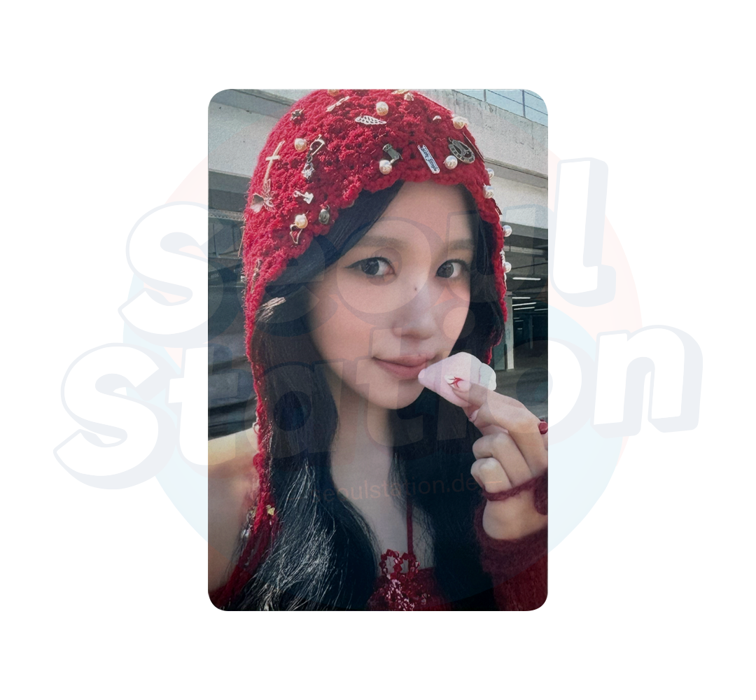 TWICE - 4th Full Album 'THIS IS FOR' - SOUNDWAVE Lucky Draw Photocard - SET A (Strawberry) mina