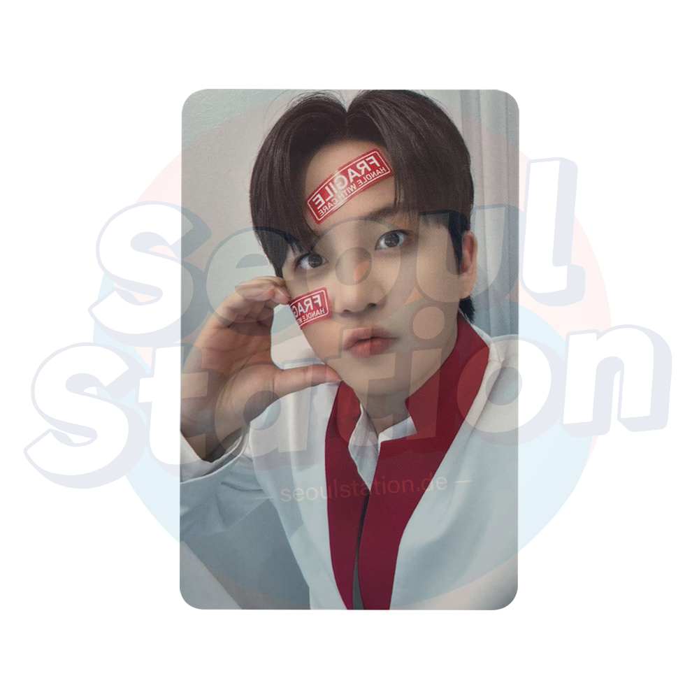 ATEEZ - ANITEEZ IN THE CALLING - SOUNDWAVE Photocard (Black Back) Jongho