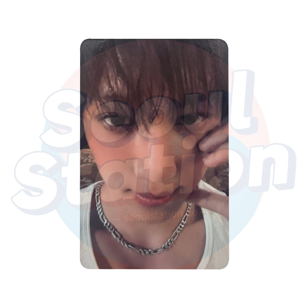 KAI - 4th Mini Album 'WAIT ON ME' - Apple Music Photo Card Cheek Heart