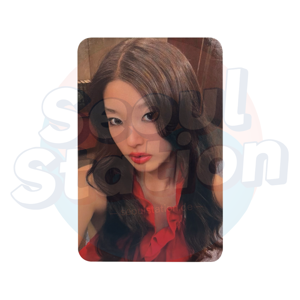 KATSEYE - 2nd EP 'BEAUTIFUL CHAOS' - Weverse Special Gift Photocard Yoonchae