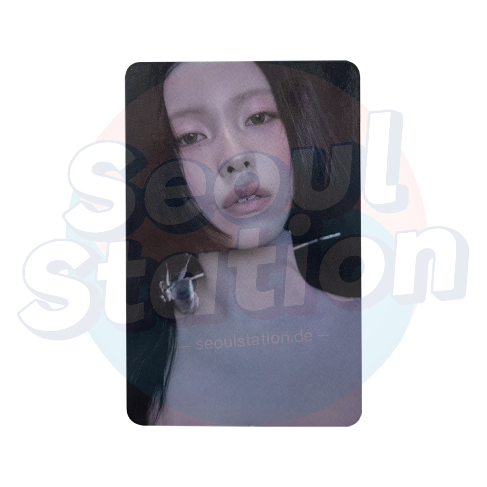 NMIXX - 1st Full Album 'BLUE VALENTINE' - PLATFORM Ver. - APPLE MUSIC Photocard Kyujin