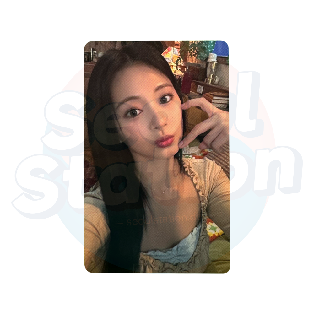 TWICE - With YOU-th - PHOTOBOOK Ver. - JYP Shop Photo Card tzuyu