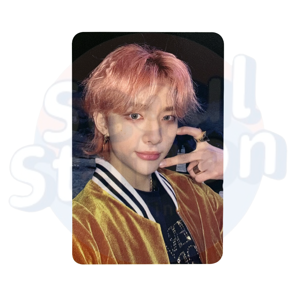 Stray Kids - The 3rd Album '5-STAR' - Soundwave 1st Round Lucky Draw Event Photo Card (Dark Grey Back) Hyunjin