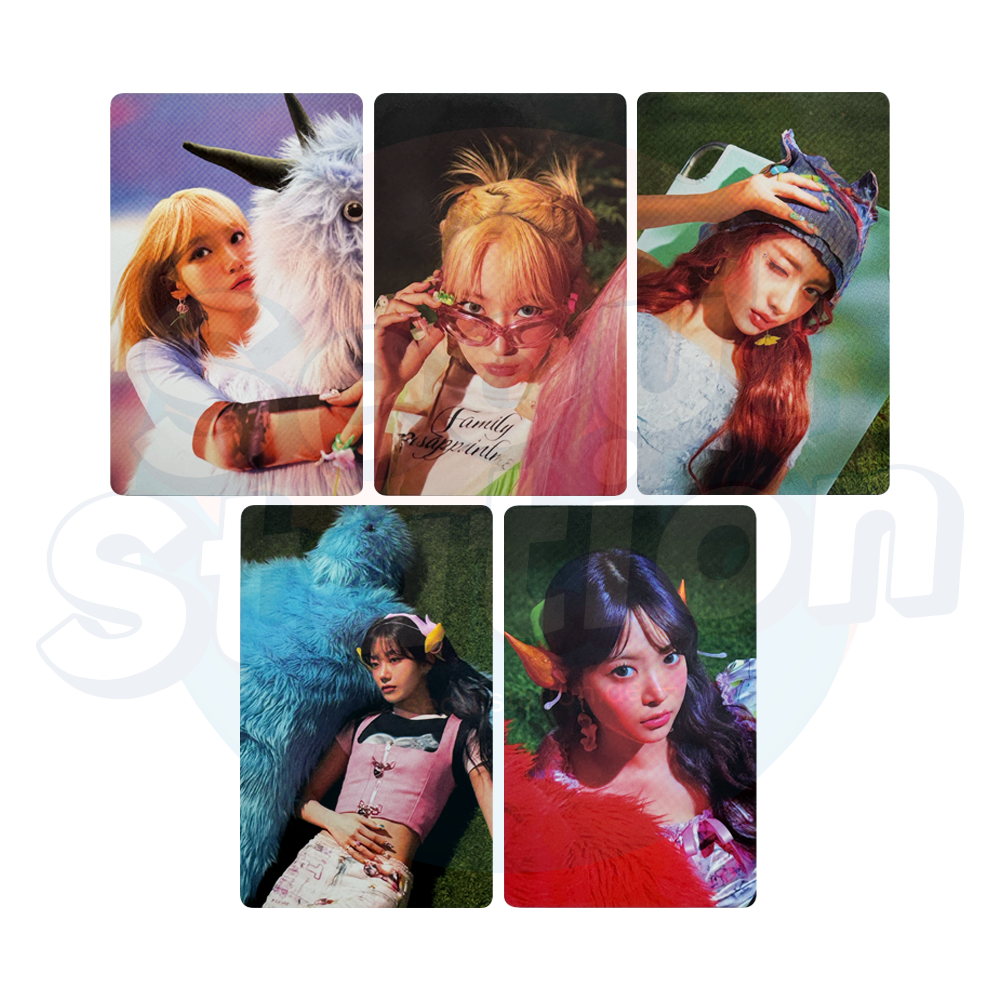 LE SSERAFIM - Japan 3rd Single 'CRAZY' - WEVERSE Photocard