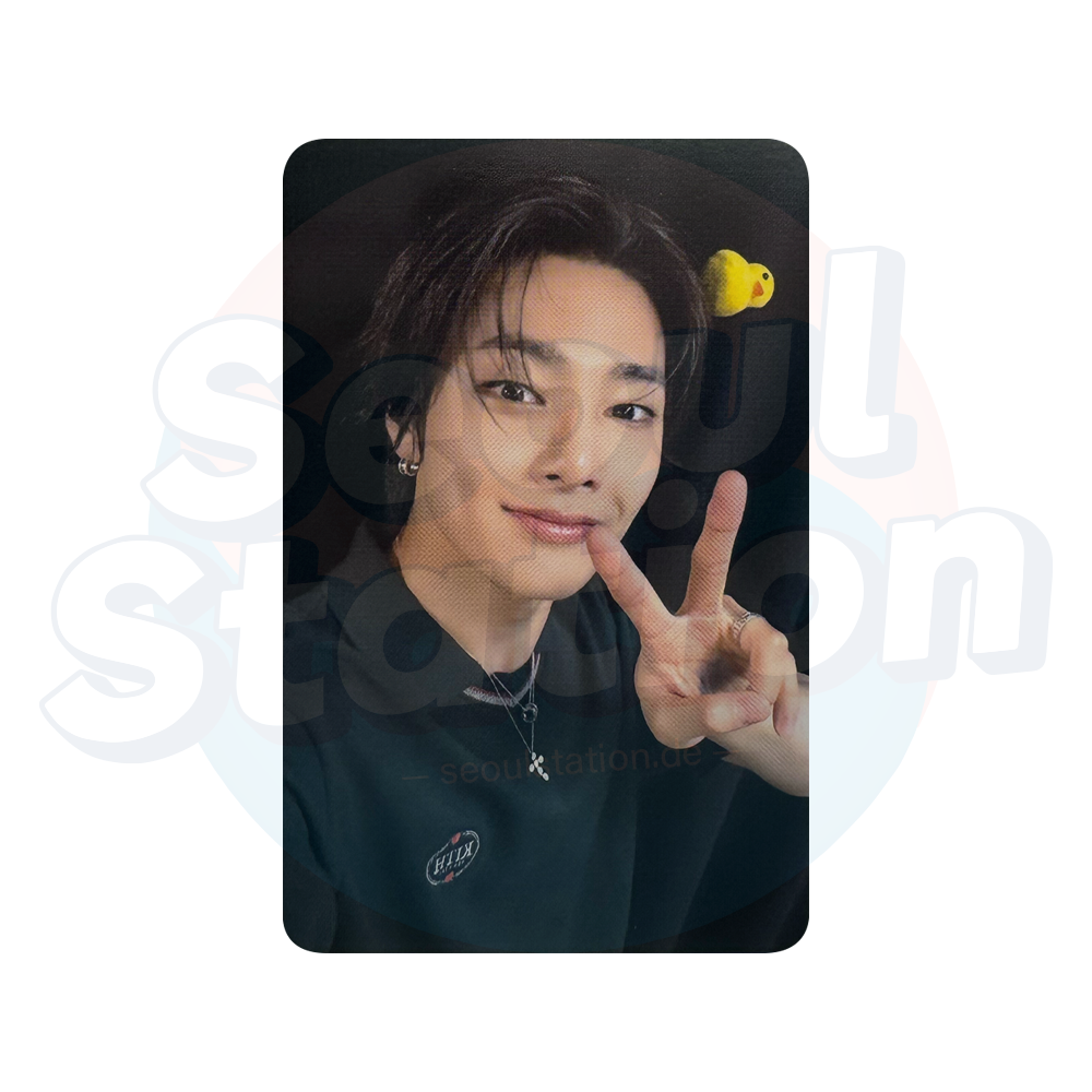 STRAY KIDS - 'KARMA' Pop-Up Store - SOUNDWAVE Lucky Draw Photocard i.n