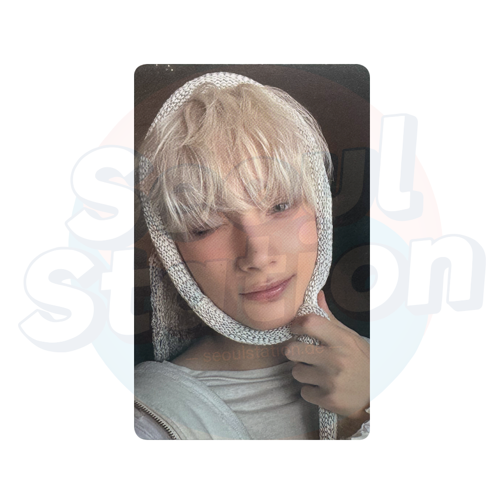 TXT – THE STAR CHAPTER : TOGETHER - WEVERSE Lucky Draw Bonus Photocard - Album Ver. B huening kai