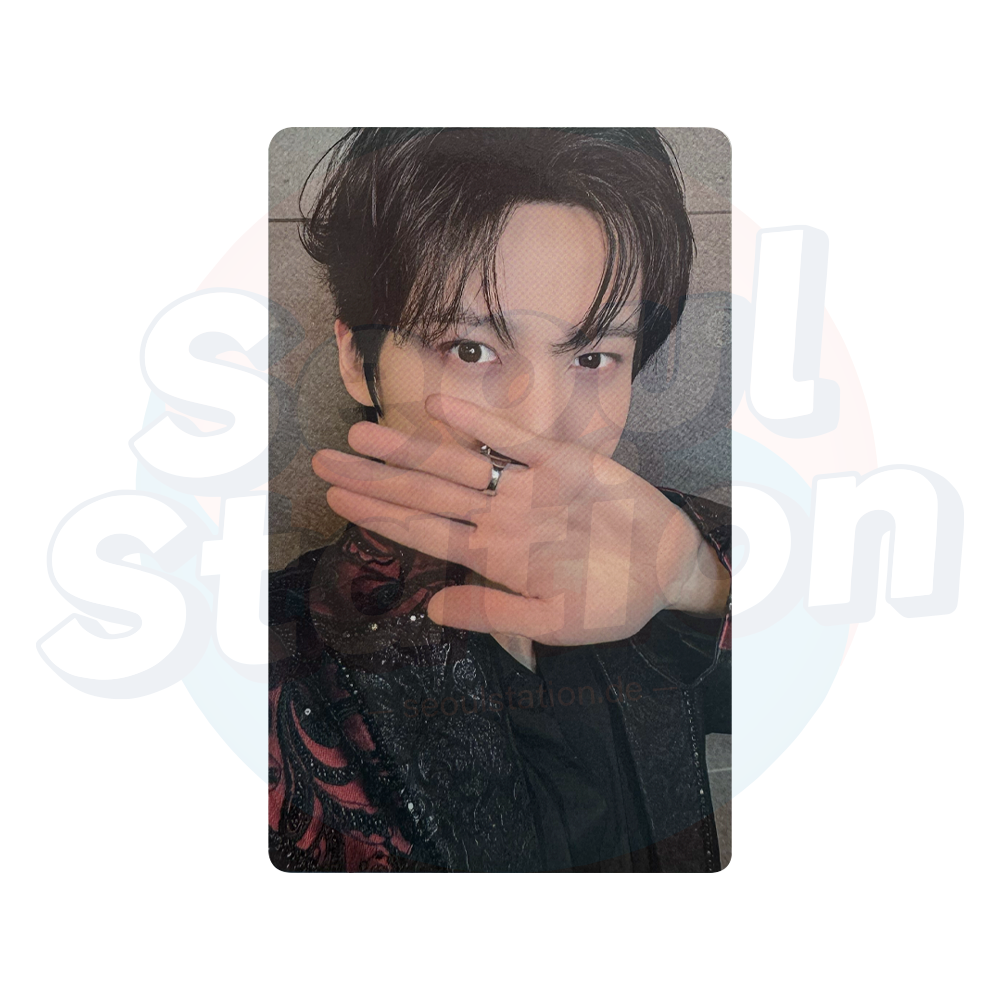 ATEEZ - 2024 World Tour 'TOWARDS THE LIGHT : WILL TO POWER' - KQ SHOP Photocard yunho
