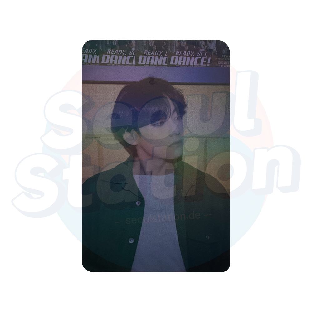 BTS - PERMISSION TO DANCE ON STAGE LIVE - ALADIN Holo Photocard v