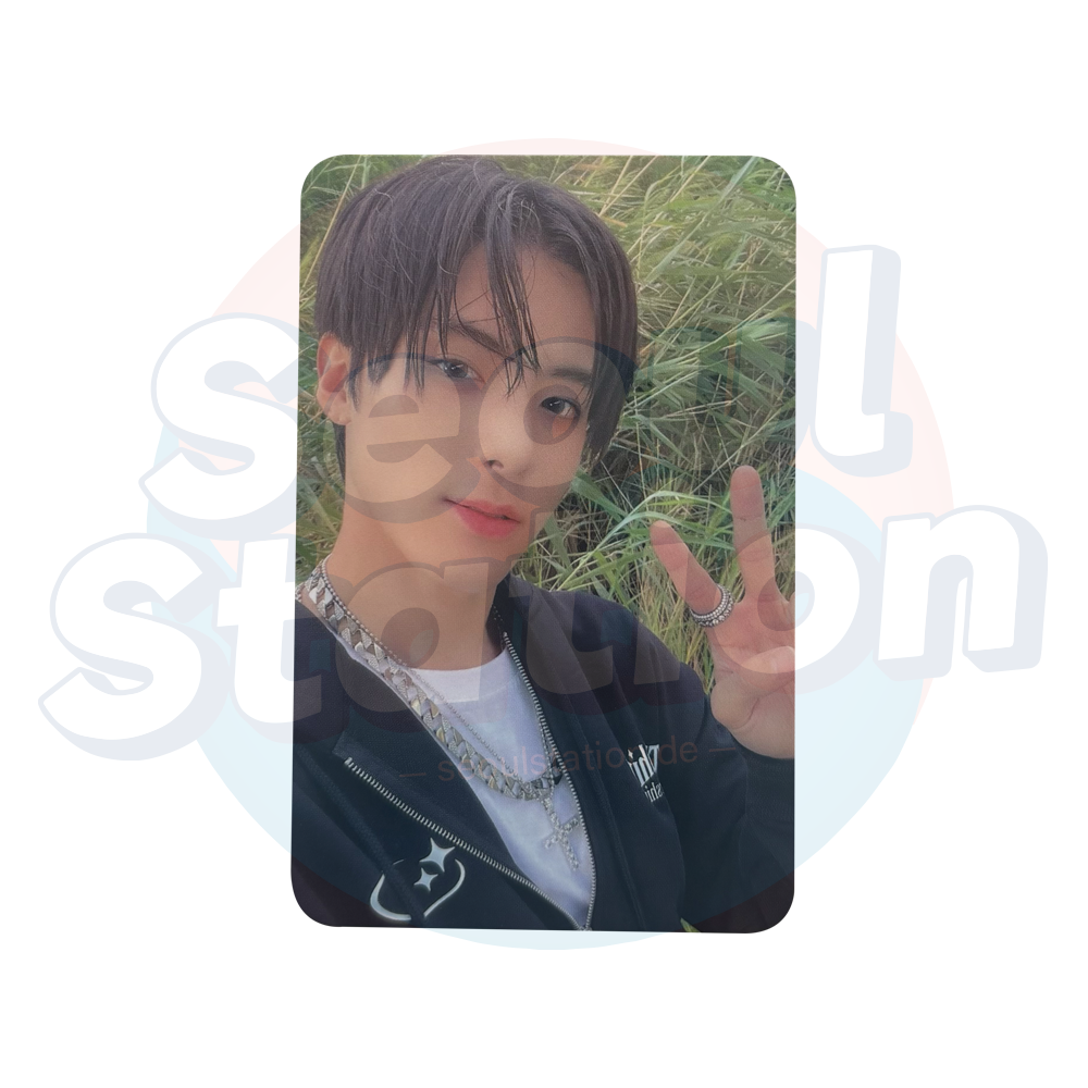 THE BOYZ - 9th Mini Album 'TRIGGER (導火線)' - Soundwave Lucky Draw Photo Card eric