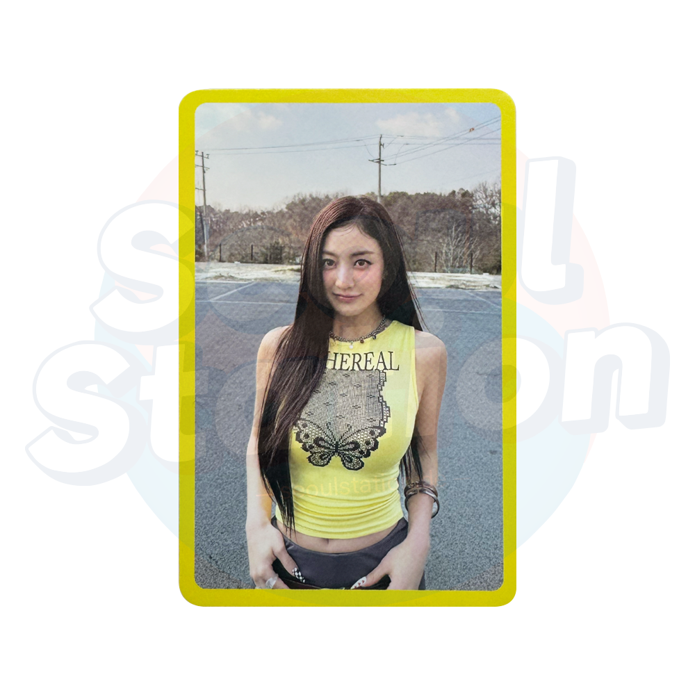 TWICE - 4th Full Album 'THIS IS FOR' - Photocard - SET B (Yellow) jihyo
