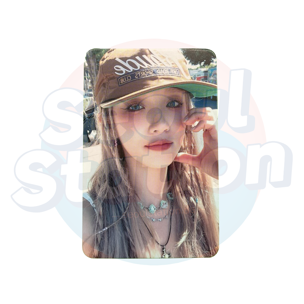 YUQI - 1st Mini Album 'YUQ1' - Soundwave Photo Card