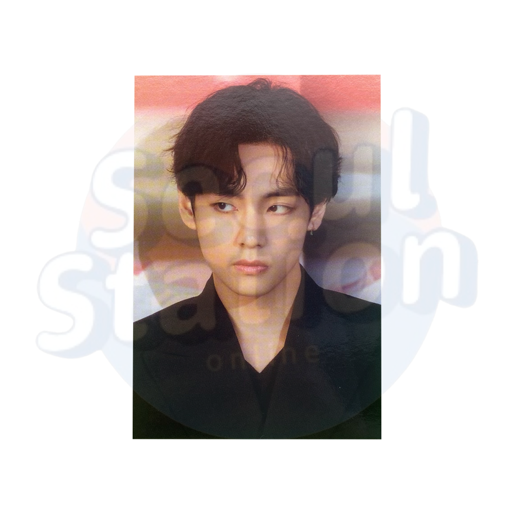 THE DAYDREAM BELIEVERS - BTS - Mini Photo Card V close-up