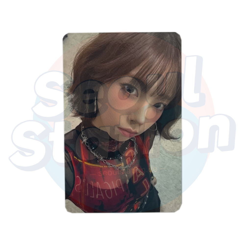AESPA - Single Album 'DIRTY WORK' - APPLE MUSIC Photocard Karina