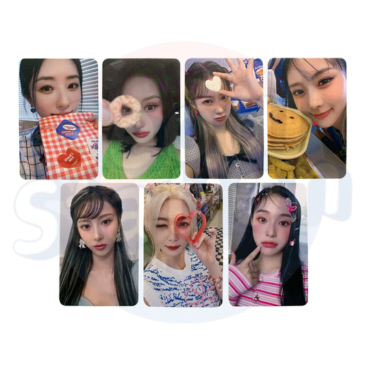 Dreamcatcher - 2023 Season's Greetings: Dream's Sunday Club- Apple Music Photo Card