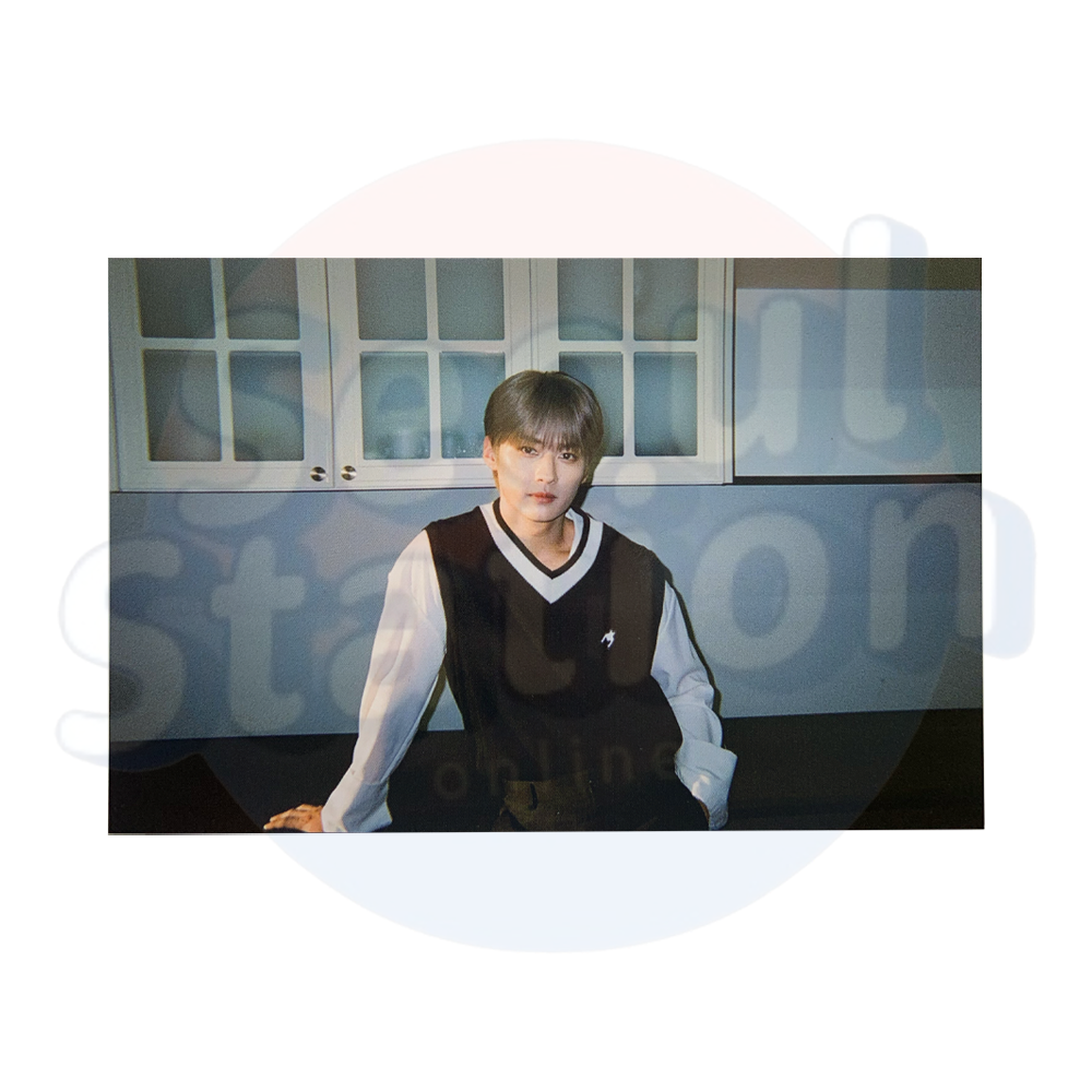 Stray Kids - MAXIDENT - Soundwave Film Camera Photo lee know