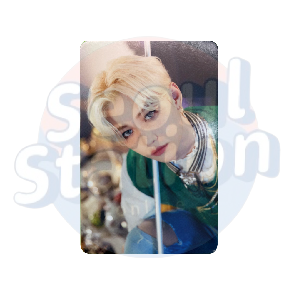 Stray Kids X SKZOO - Felix - THE VICTORY Photo Cards