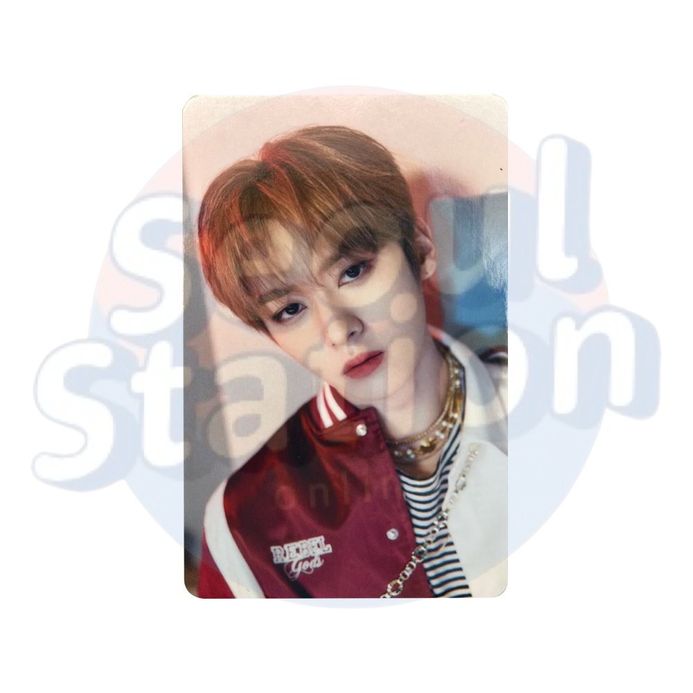 Stray Kids X SKZOO - Lee Know - THE VICTORY Photo Cards