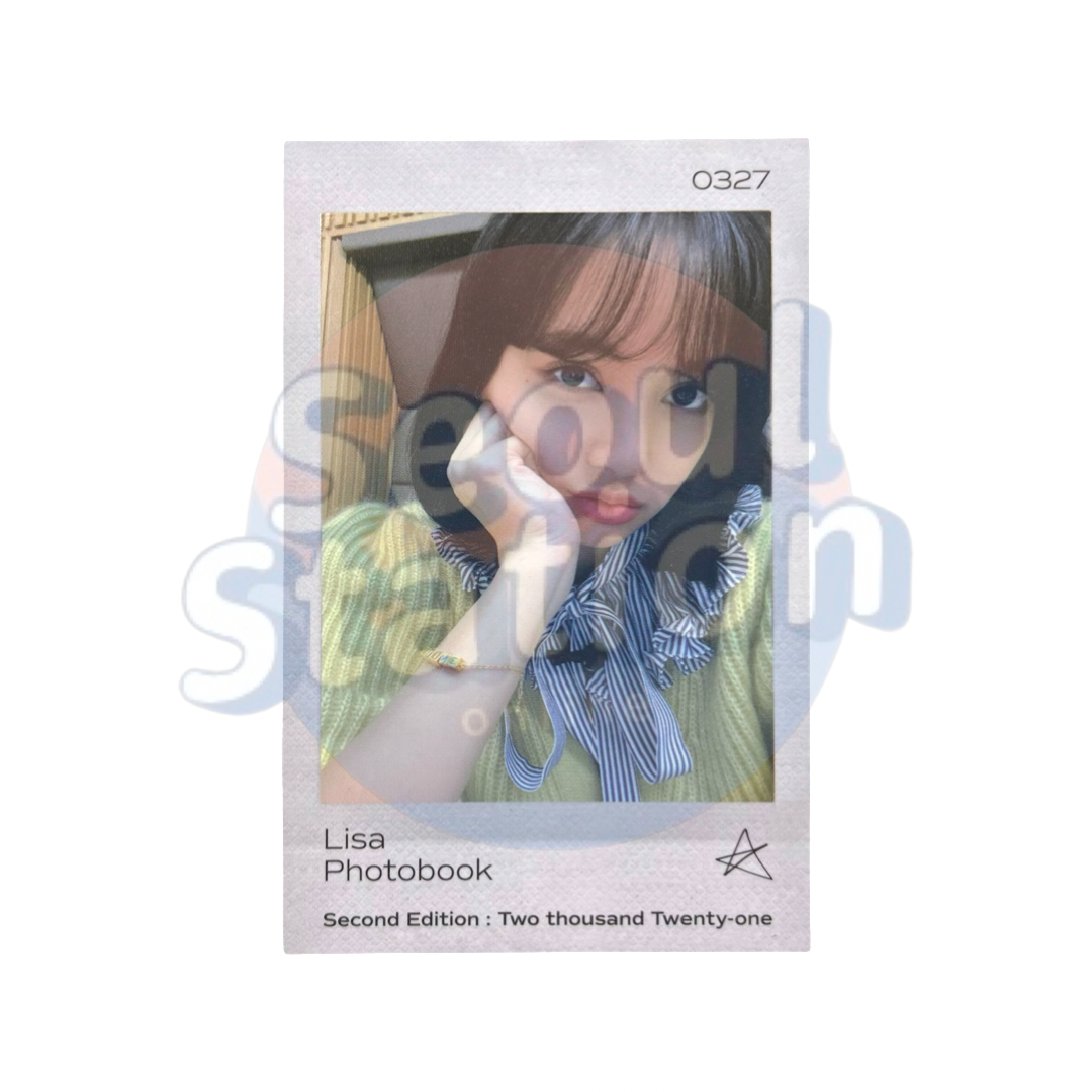 LISA - 0327 Photo Book 2nd Edition - Selfie Photo Card - Pouting