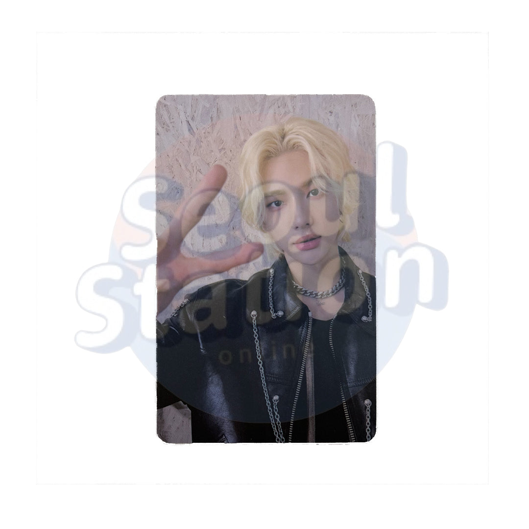 Stray Kids - Hyunjin - ODDINARY - Soundwave 1st Round Photo Card