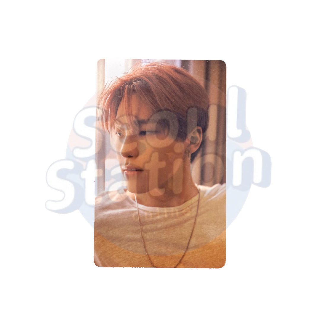 SEVENTEEN - Attacca - WEVERSE Photo Card with Random PVC Case Dino