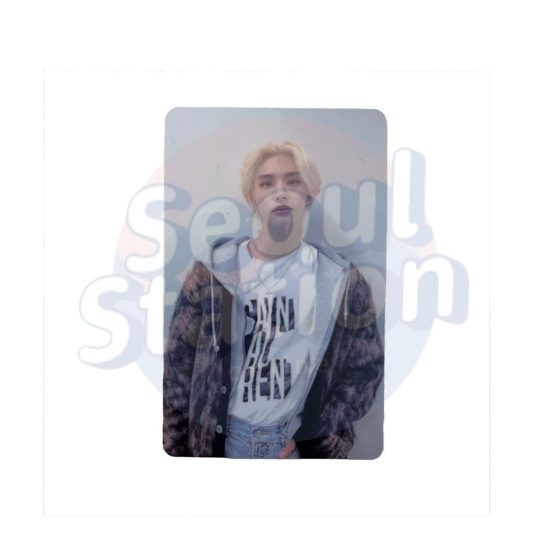 Stray Kids - Hyunjin - ODDINARY- Soundwave 2nd Round Photo Card