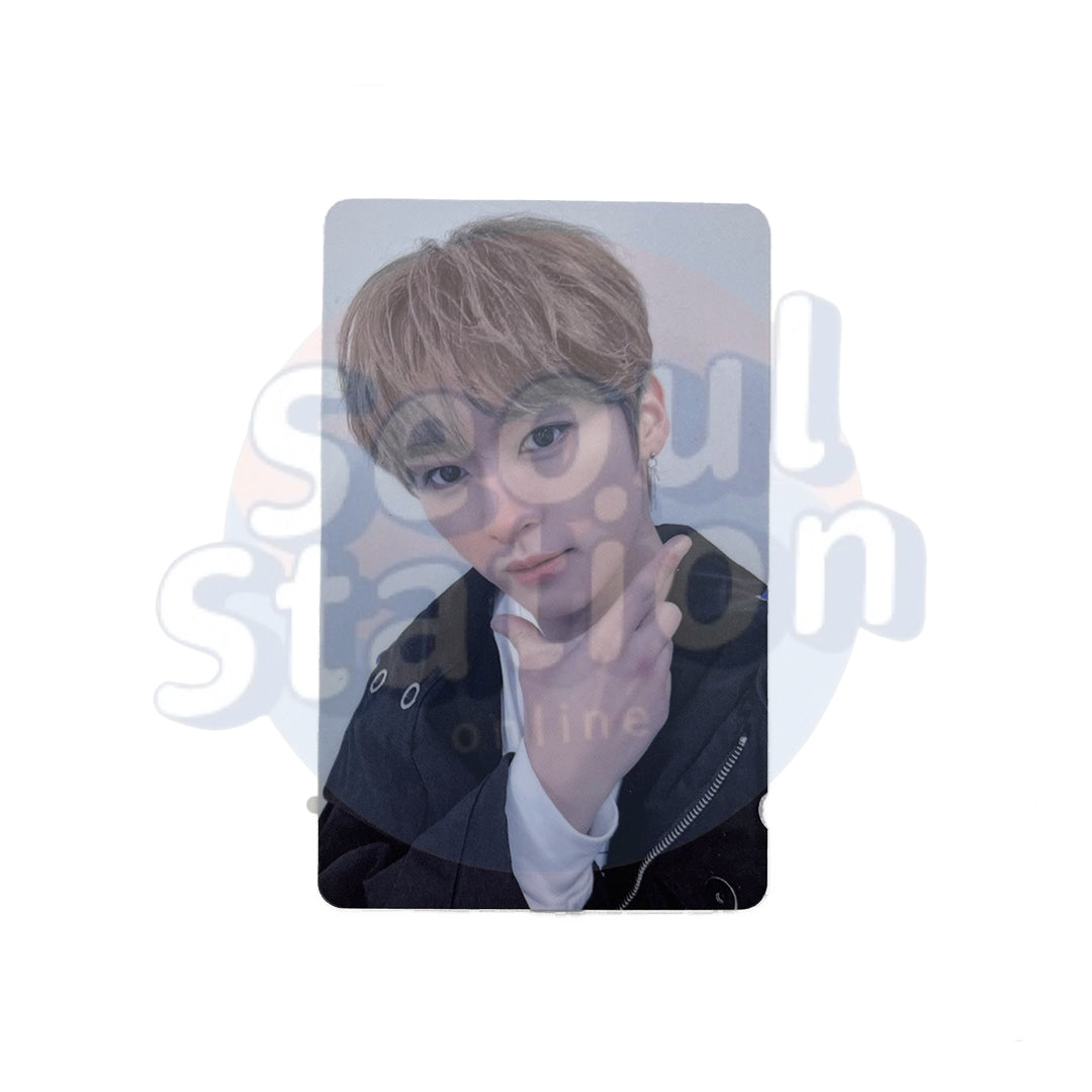 Stray Kids - Lee Know - ODDINARY - Soundwave 2nd Round Photo Card