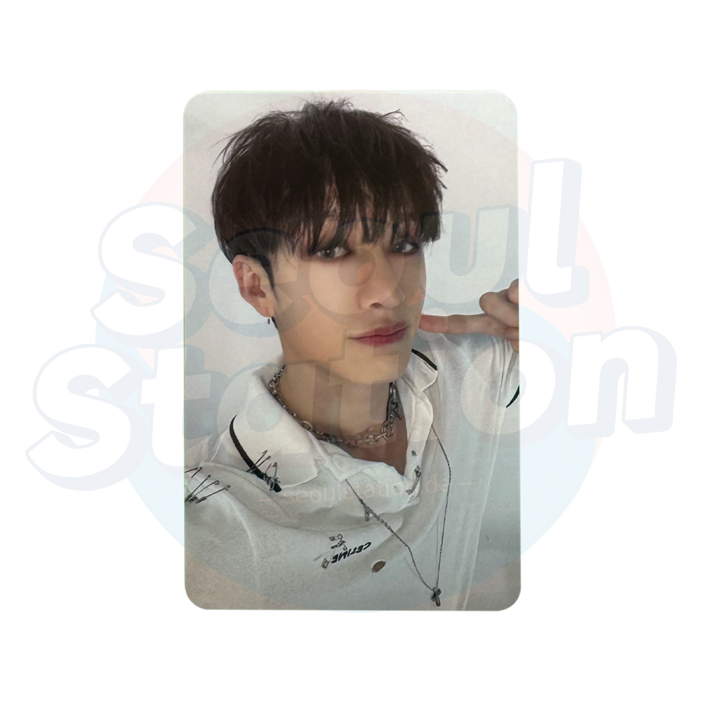 STRAY KIDS - ROCK STAR (樂-STAR) - ROCK & ROLL Ver. - Photocard
