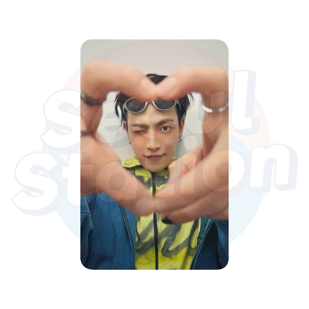 ATEEZ - Pop-Up Store 'ANITEEZ IN COLOR' - Trading Card - HONGJOONG seoulstation.de heart