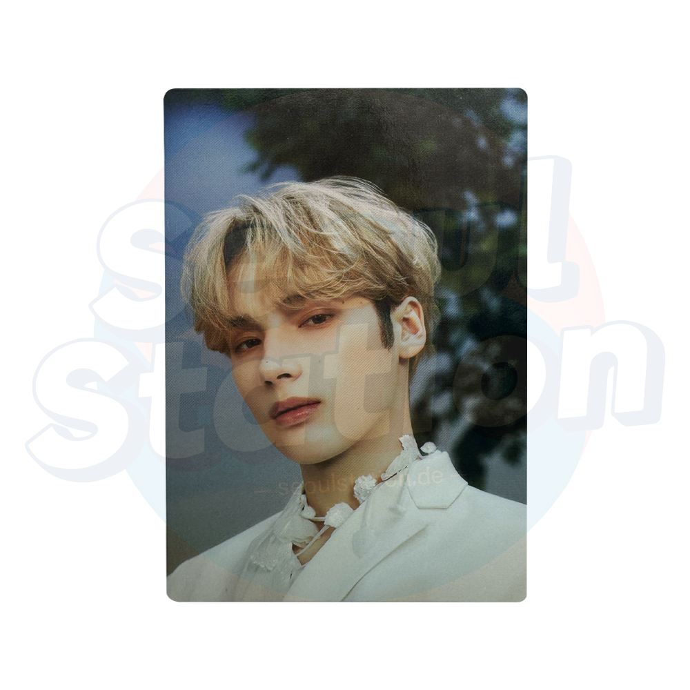 TXT - HUENING KAI - 'ACT: LOVESICK' World Tour - Special Photo Card 1/10