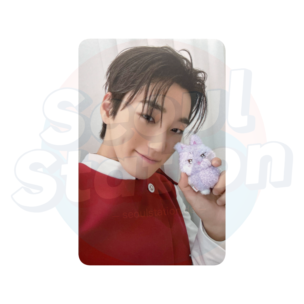 ATEEZ - ANITEEZ IN THE CALLING - ATEEZ X ANITEEZ Pop-Up Store Trading Card - SAN holding plushie