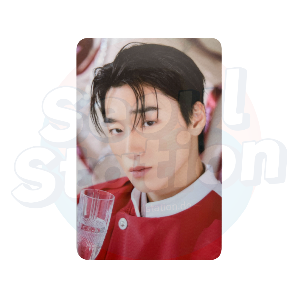 ATEEZ - ANITEEZ IN THE CALLING - ATEEZ X ANITEEZ Pop-Up Store Trading Card - SAN close up