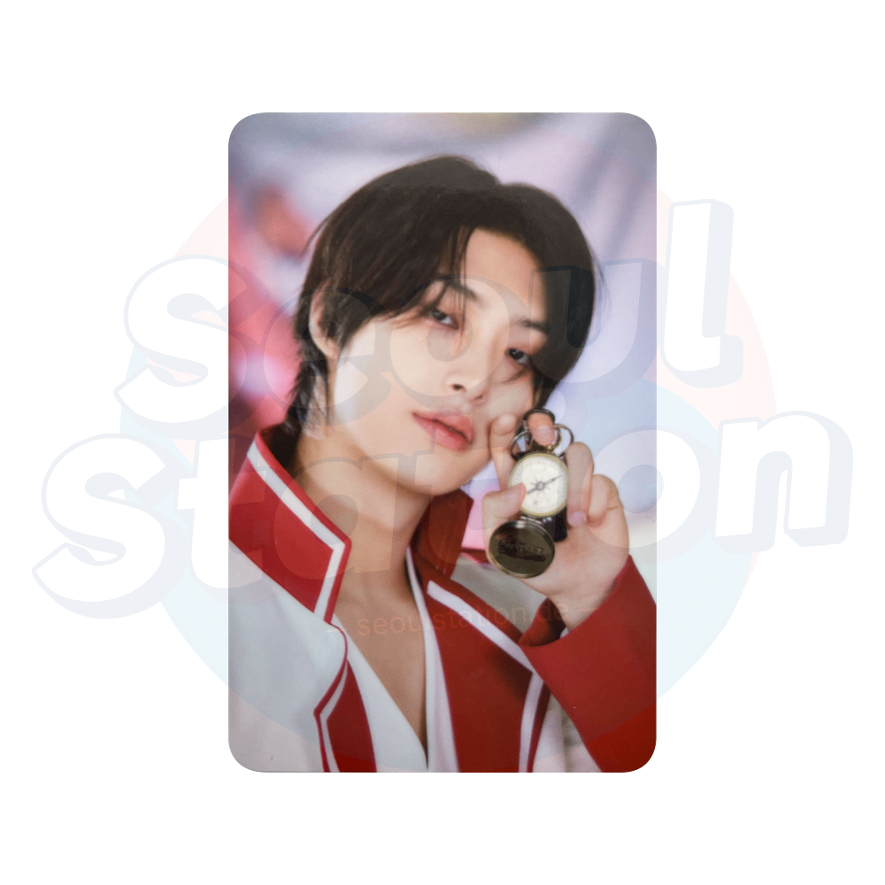 ATEEZ - ANITEEZ IN THE CALLING - ATEEZ X ANITEEZ Pop-Up Store Trading Card - MINGI holding watch