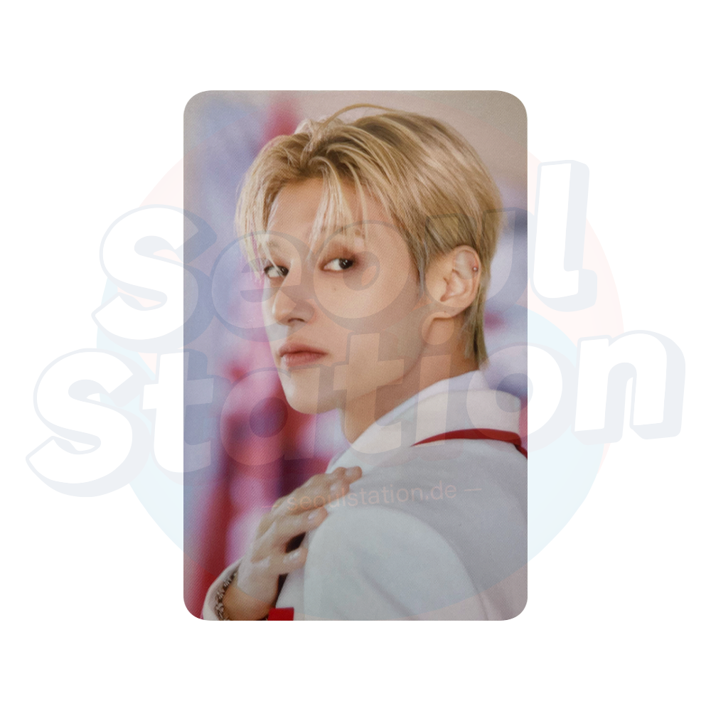 ATEEZ - ANITEEZ IN THE CALLING - ATEEZ X ANITEEZ Pop-Up Store Trading Card - WOOYOUNG close up