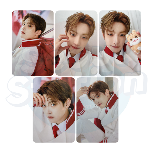 ATEEZ - ANITEEZ IN THE CALLING - ATEEZ X ANITEEZ Pop-Up Store Trading Card - HONGJOONG